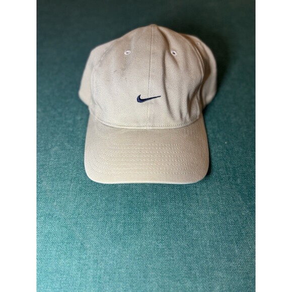 Vintage Nike Hat Cap Brown Beige Small Swoosh Logo Fitted One Size - Cotton - Picture 1 of 6